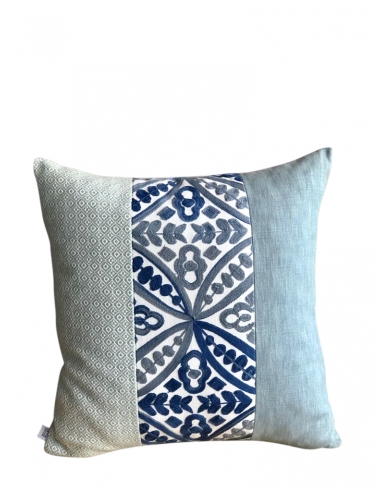 Casablanca Collection Nakışlı Kare Yastık