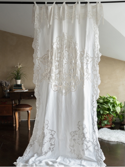 Nakışlı Pano Perde 2